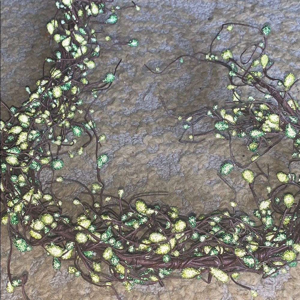Green beaded garland